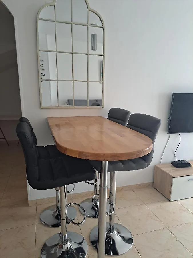 Constance Apartment L'Ampolla 0*,